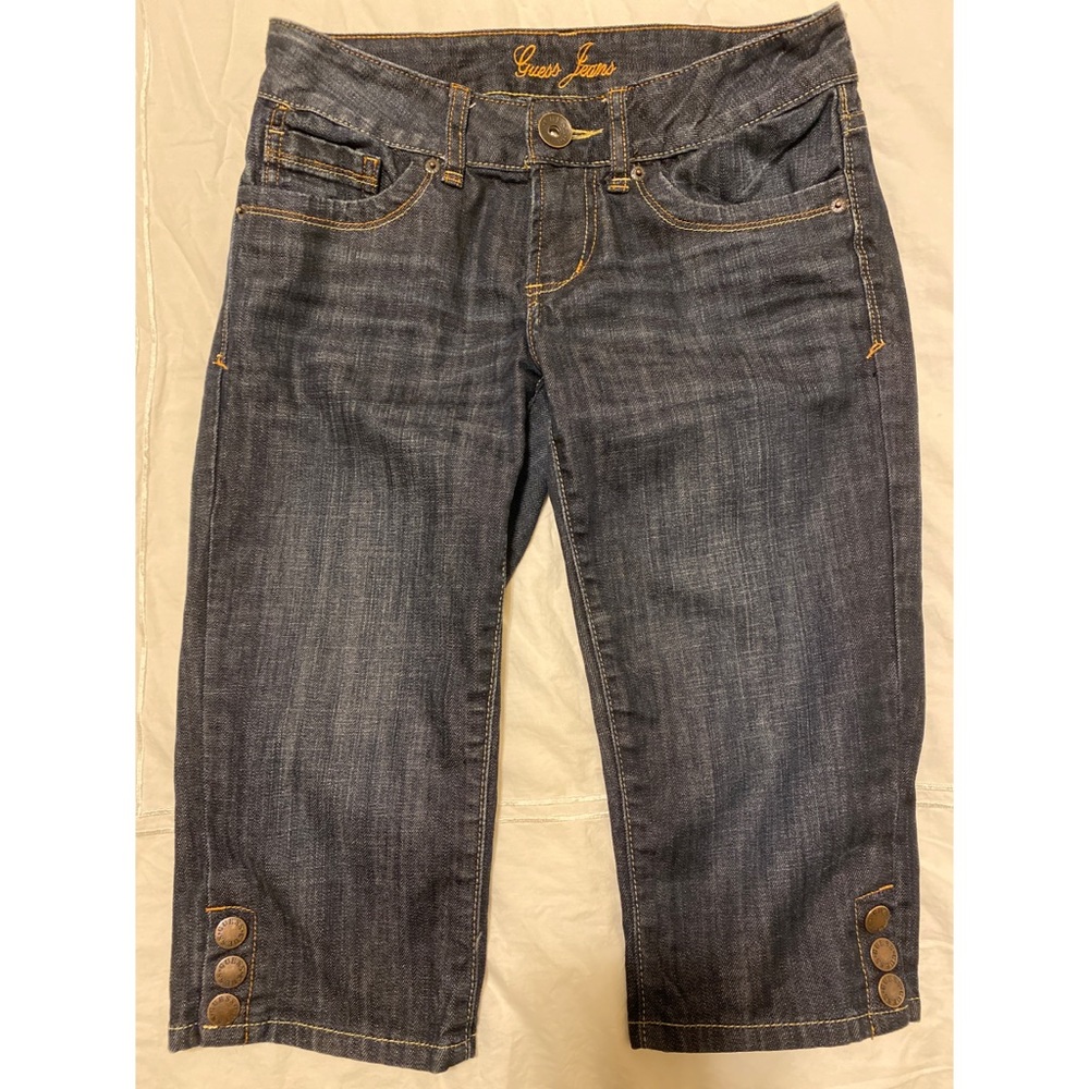 GUESS Capri Jeans Size 27